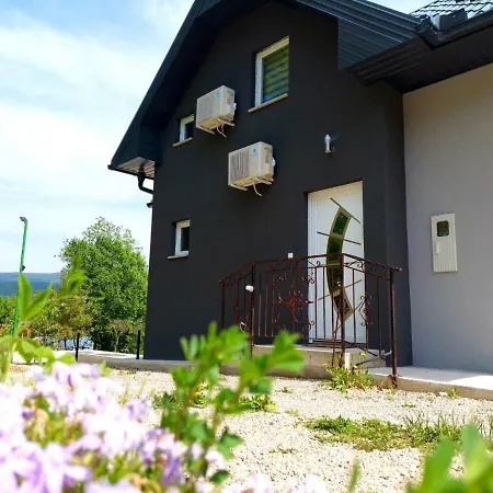 Holiday home Diamond Bihac